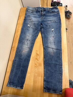 Dsquared2 blue jeans size EU52